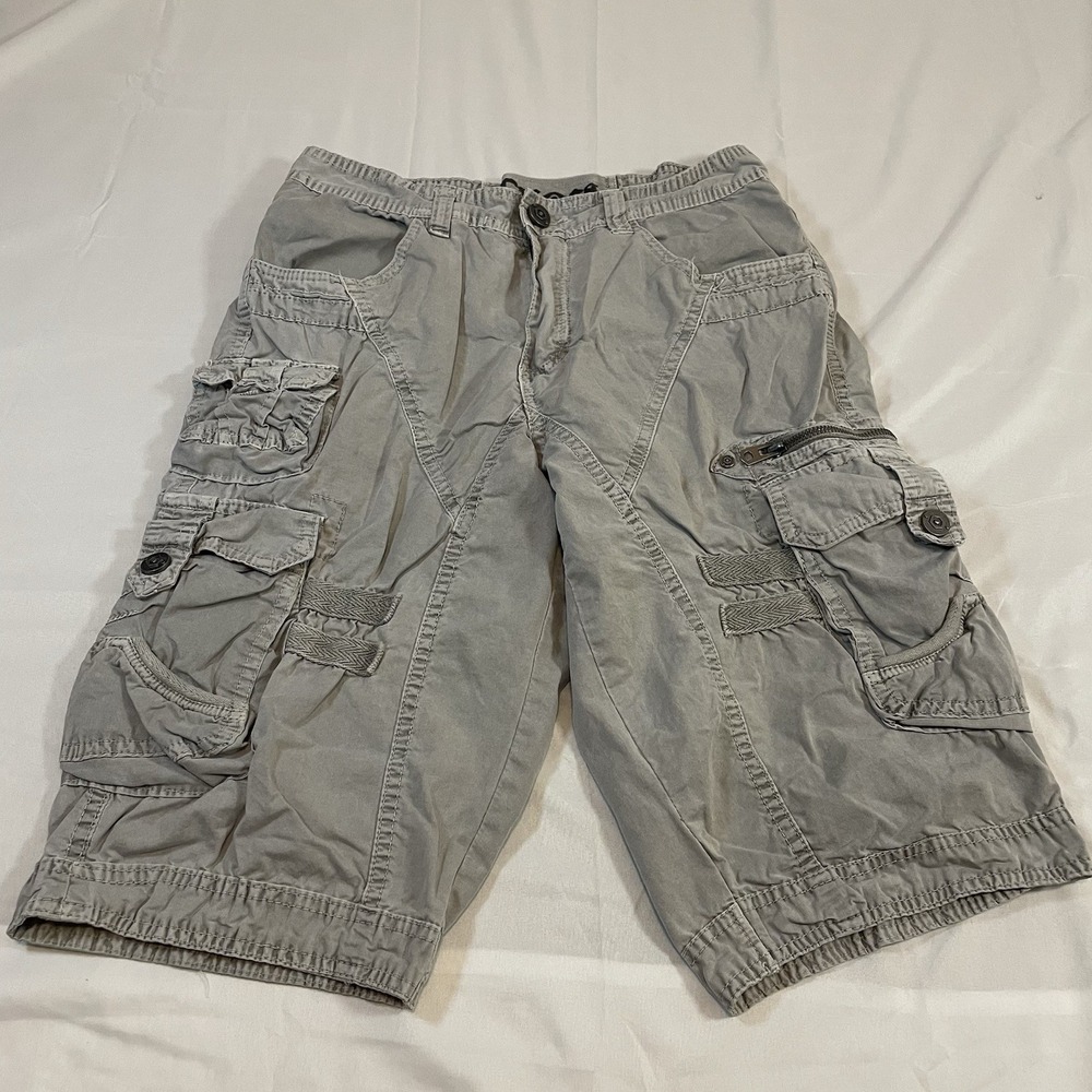 Twoce Light Gray Baggy Cargo‎ Rivet Straps Y2K Skate Shorts Men's Size 30